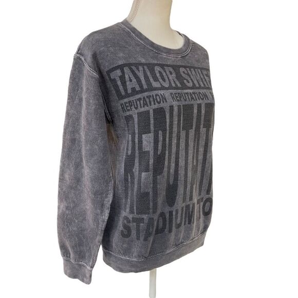 Taylor Swift Reputation Tour Crewneck Sweatshirt Stone Wash Grey Size Small - Picture 2 of 7